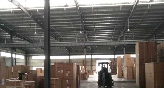 沈陽鋼結構倉庫和傳統混凝土倉庫有什么區別?